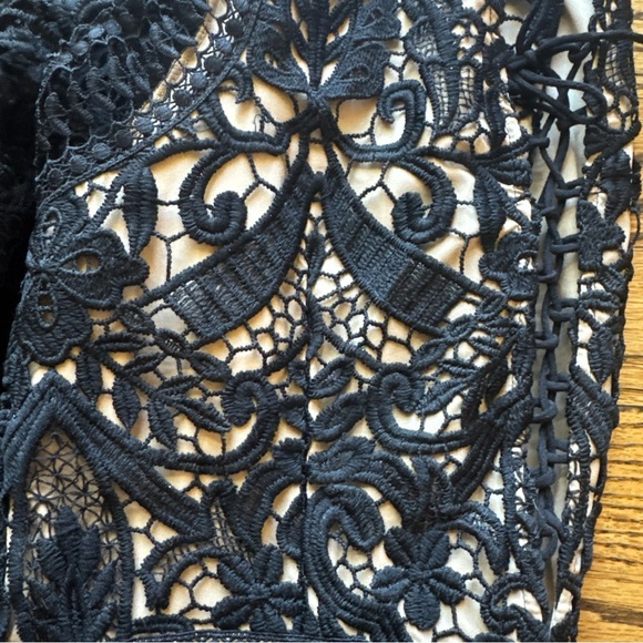 Saylor Black Lace Fully Lined Romper S - Picture 9 of 11